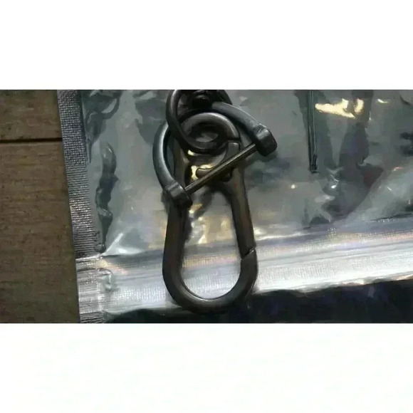 Dodge Ram Pink Leather Keychain Lanyard Horseshoe Buckle (New) - Picture 6 of 10